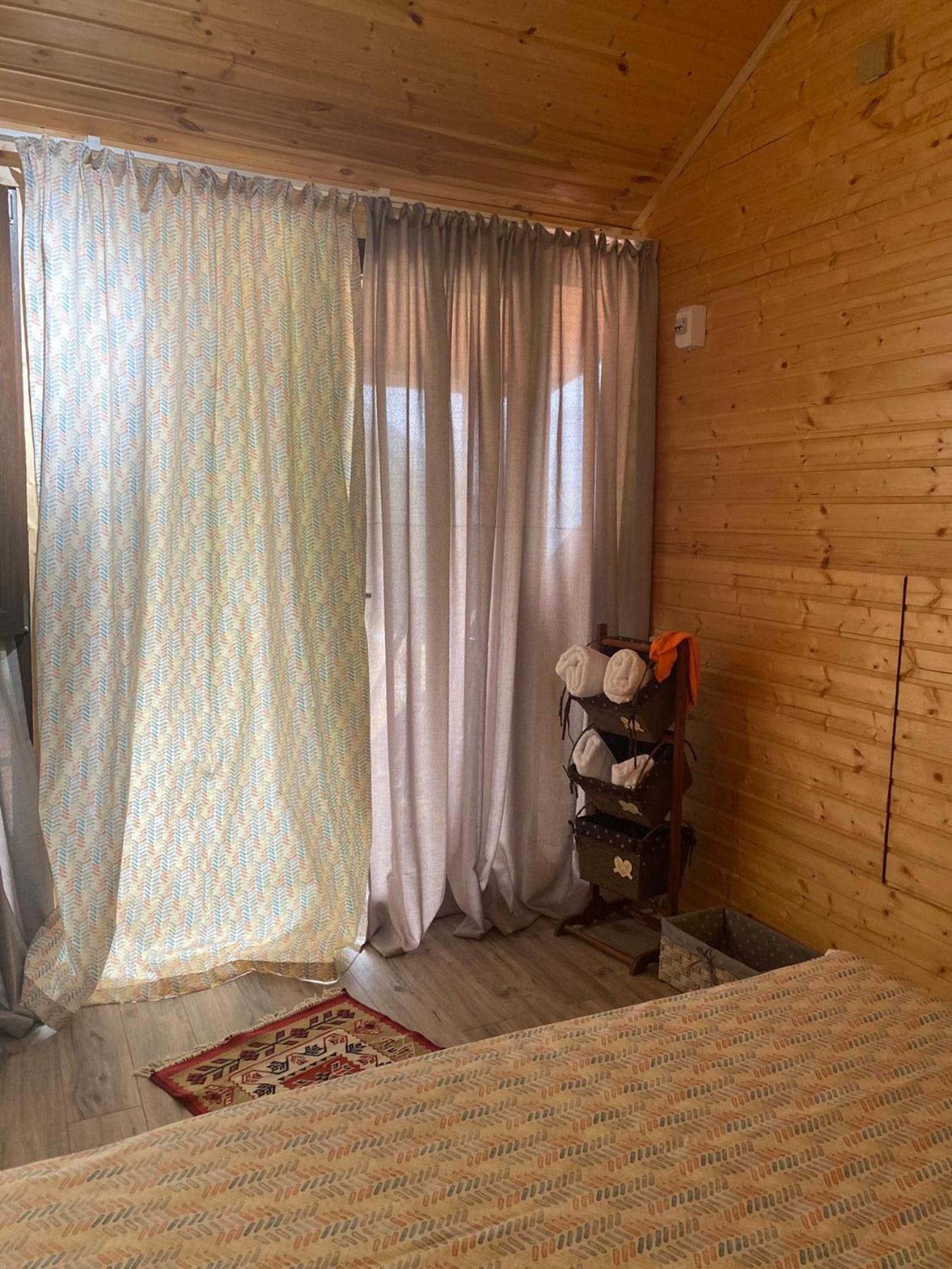 Bed and Breakfast Metitsa Juta Exterior foto