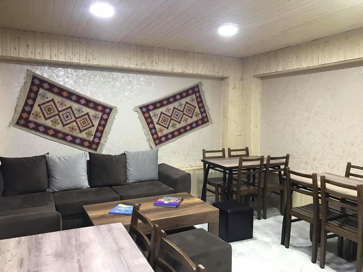 Bed and Breakfast Metitsa Juta Exterior foto